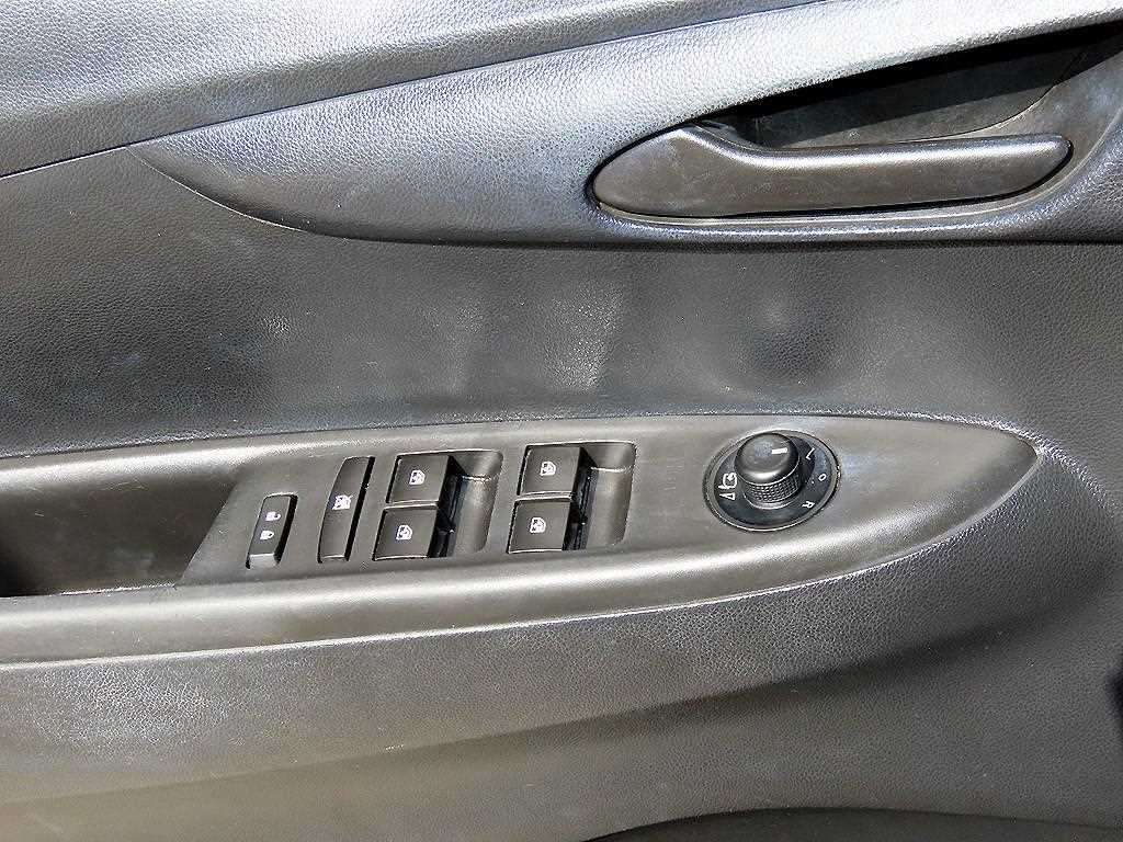 CHEVROLET Spark — photo 11