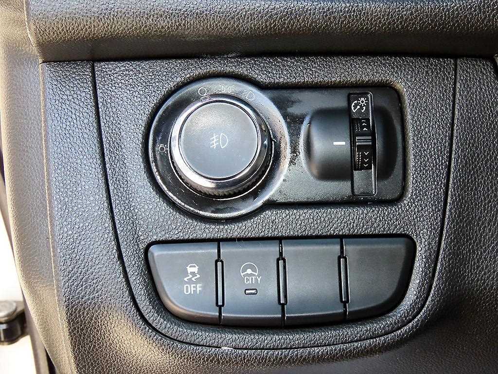 CHEVROLET Spark — photo 12