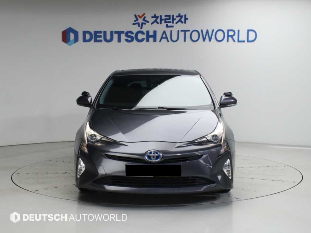 Toyota Prius — photo 03