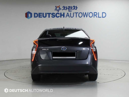 Toyota Prius — photo 04
