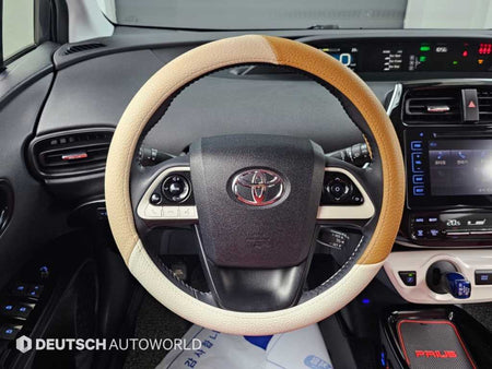 Toyota Prius — photo 13