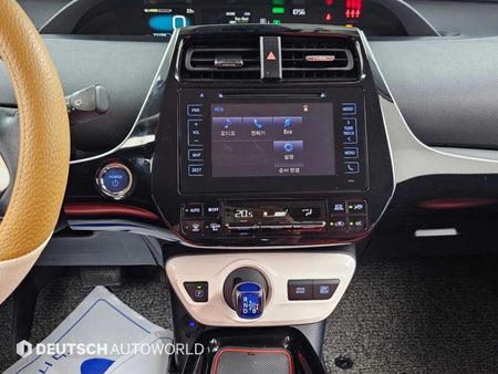 Toyota Prius — photo 14