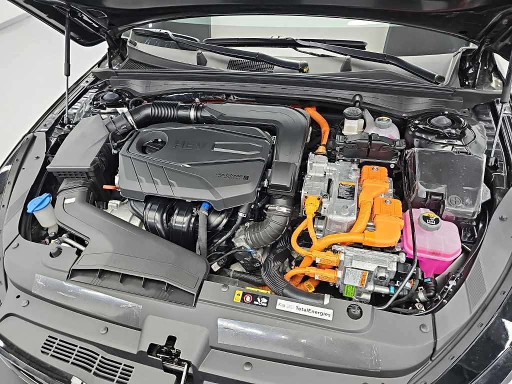 Kia K5 — photo 05