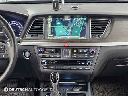 Hyundai Genesis — photo 14