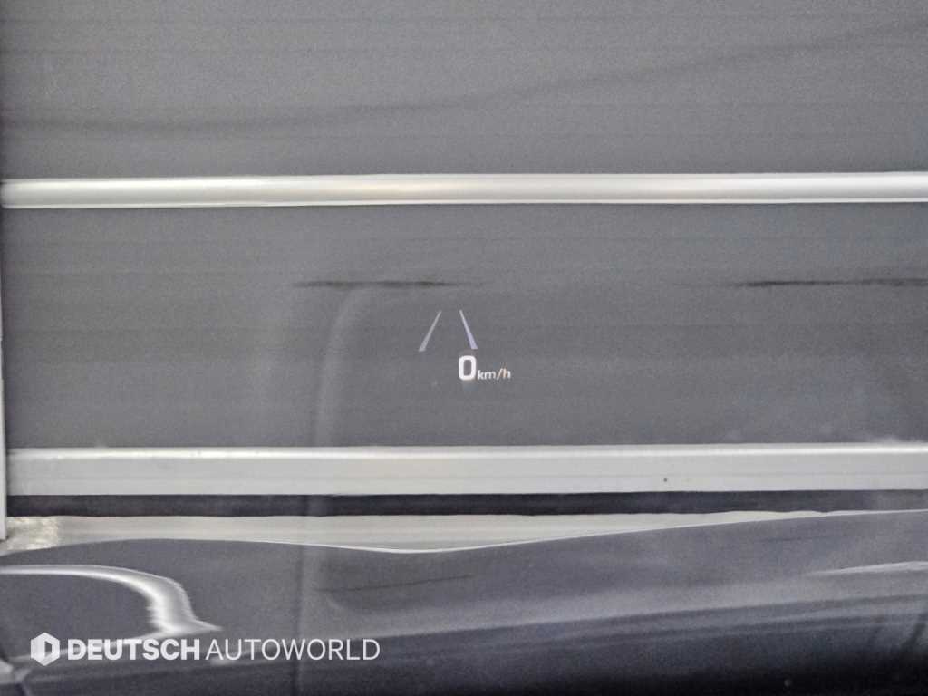 Hyundai Genesis — photo 17