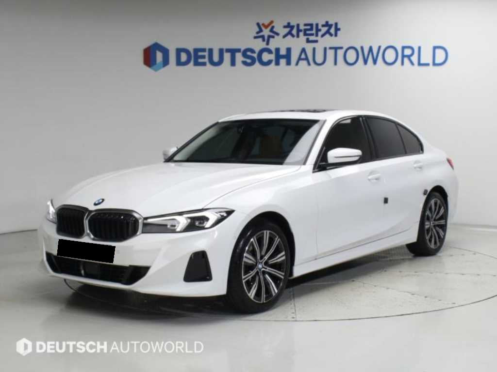 BMW 3-Series — photo 01