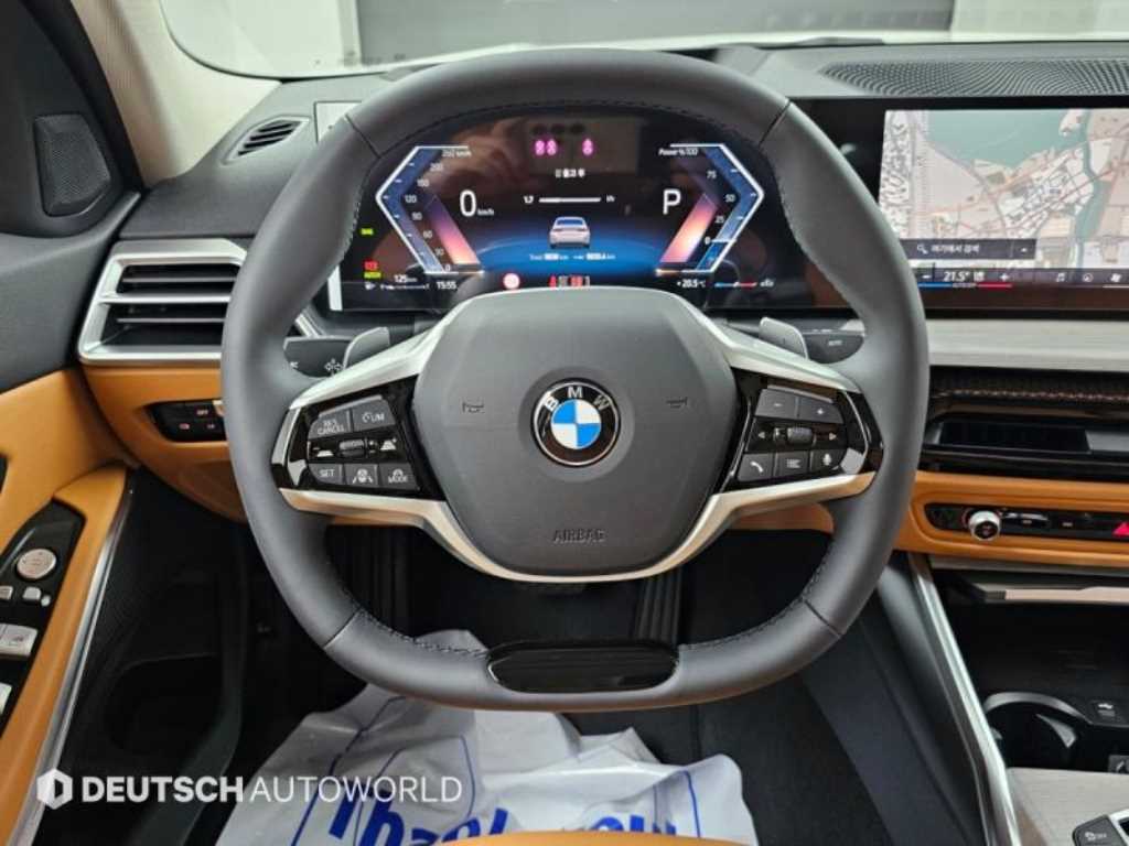 BMW 3-Series — photo 13