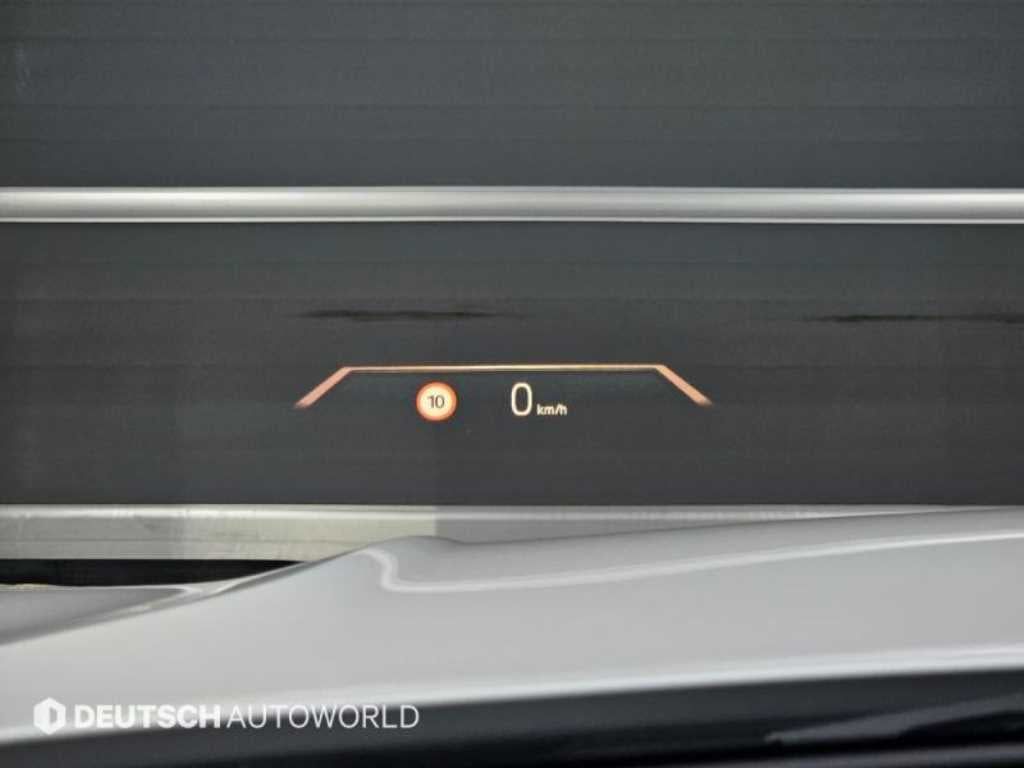 BMW 3-Series — photo 17