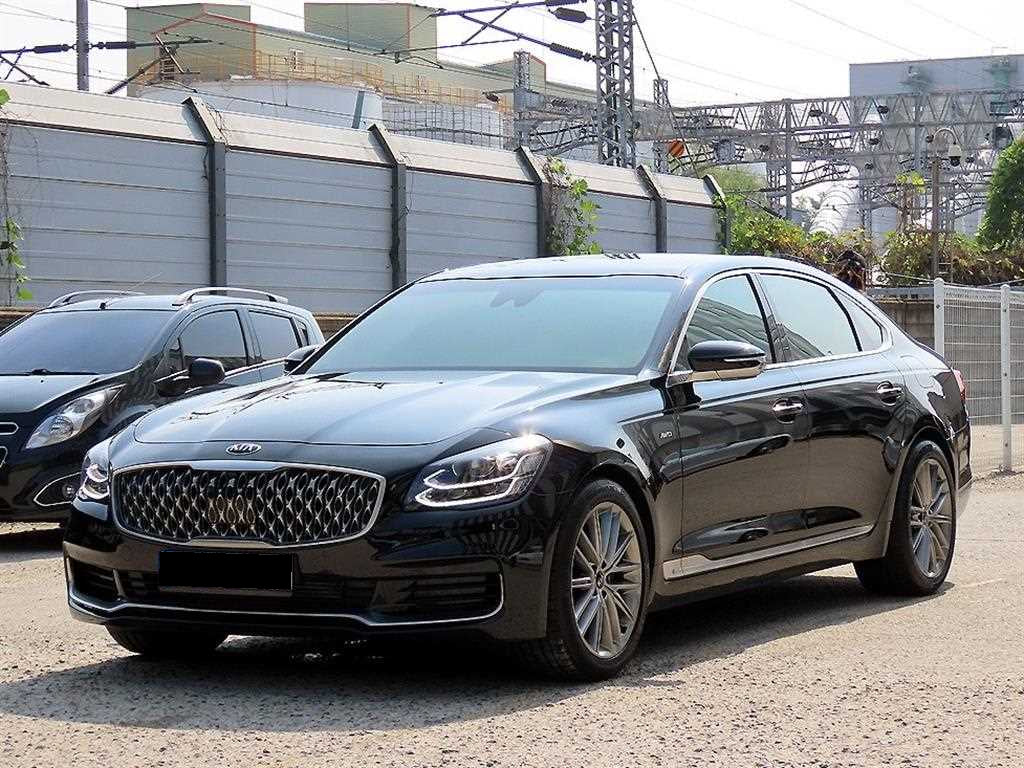 Kia K9 — photo 02