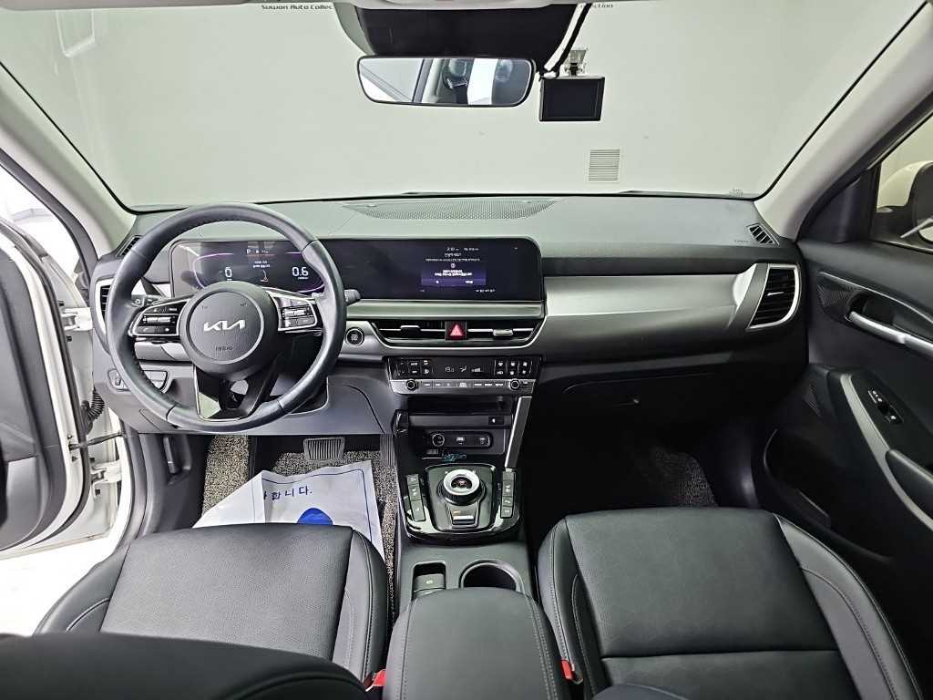Kia Seltos — photo 07