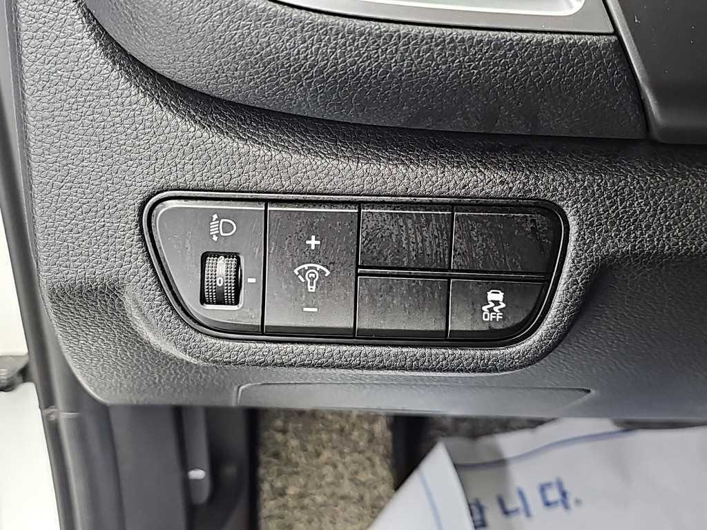 Kia Seltos — photo 17