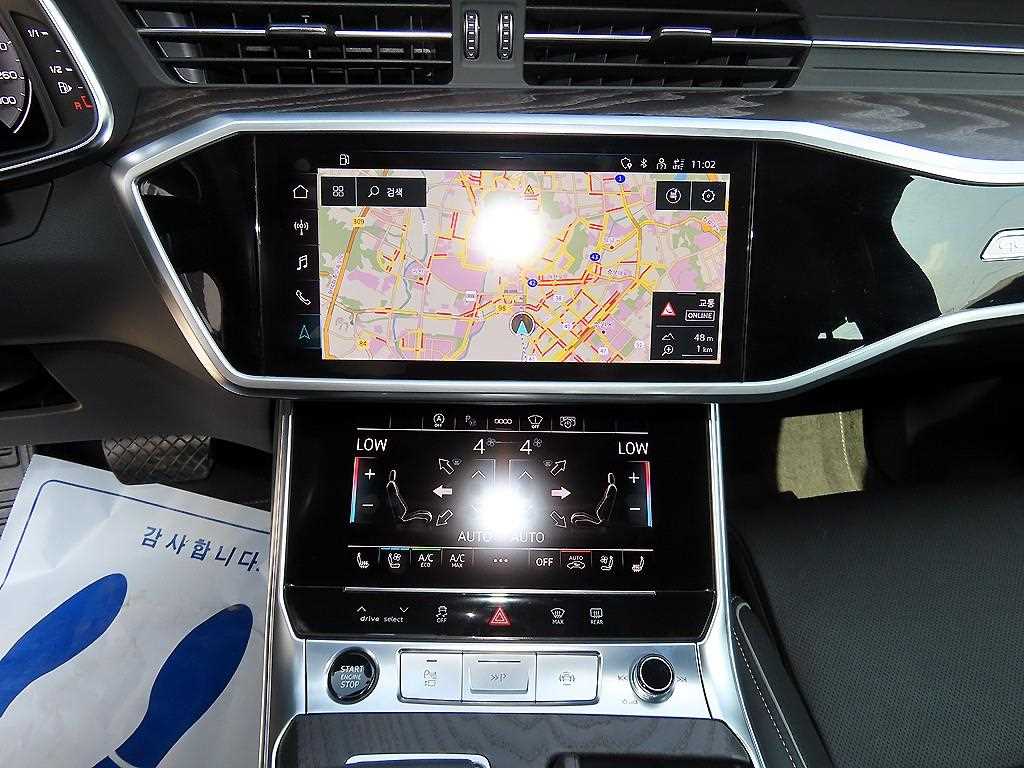 Audi A6 — photo 12