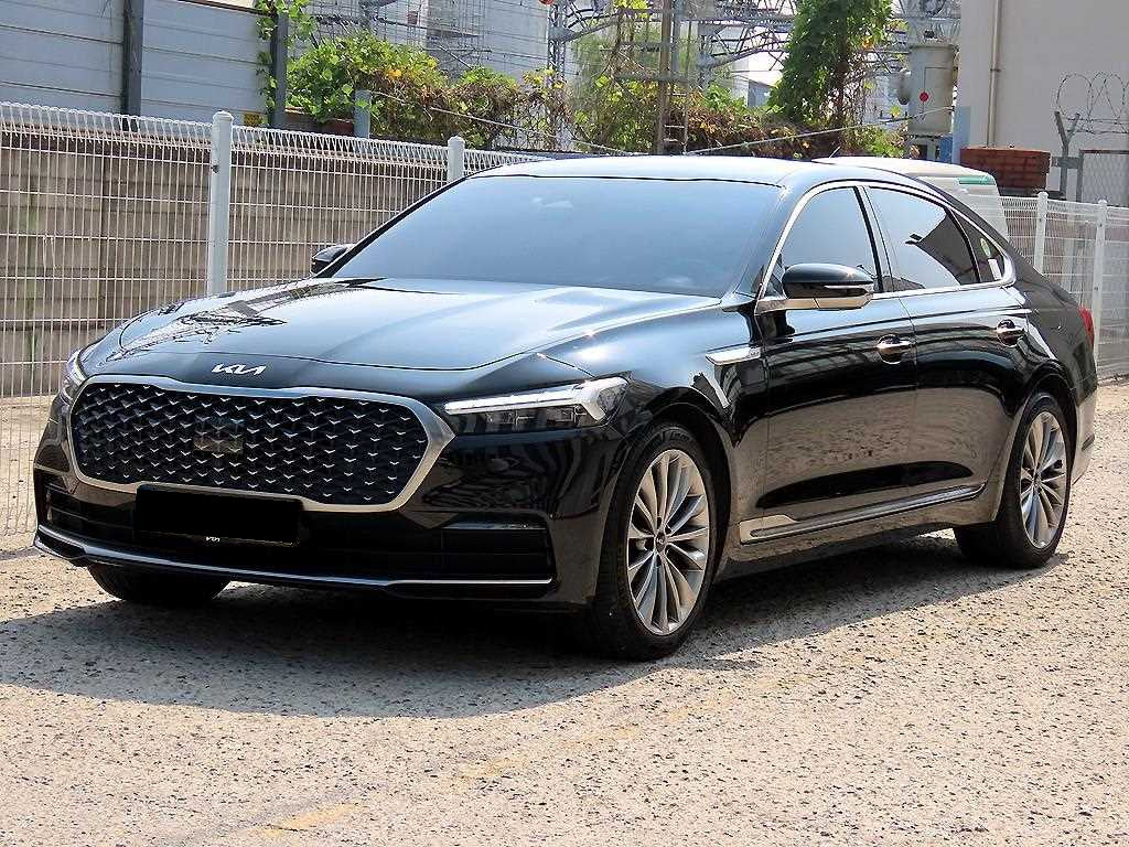 Kia K9 — photo 02