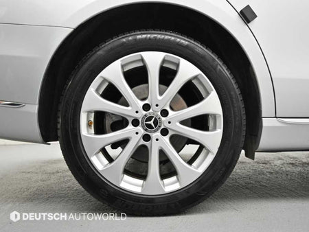 Mercedes-Benz E-Class — photo 05