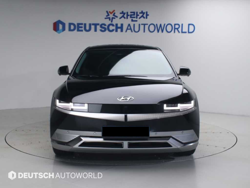 Hyundai Ioniq5 — photo 03
