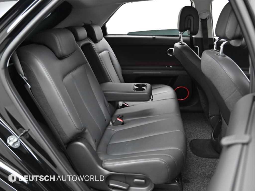 Hyundai Ioniq5 — photo 12