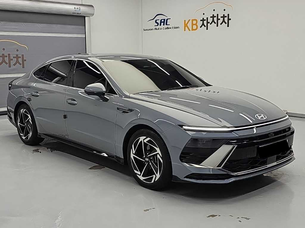 Hyundai Sonata — photo 04