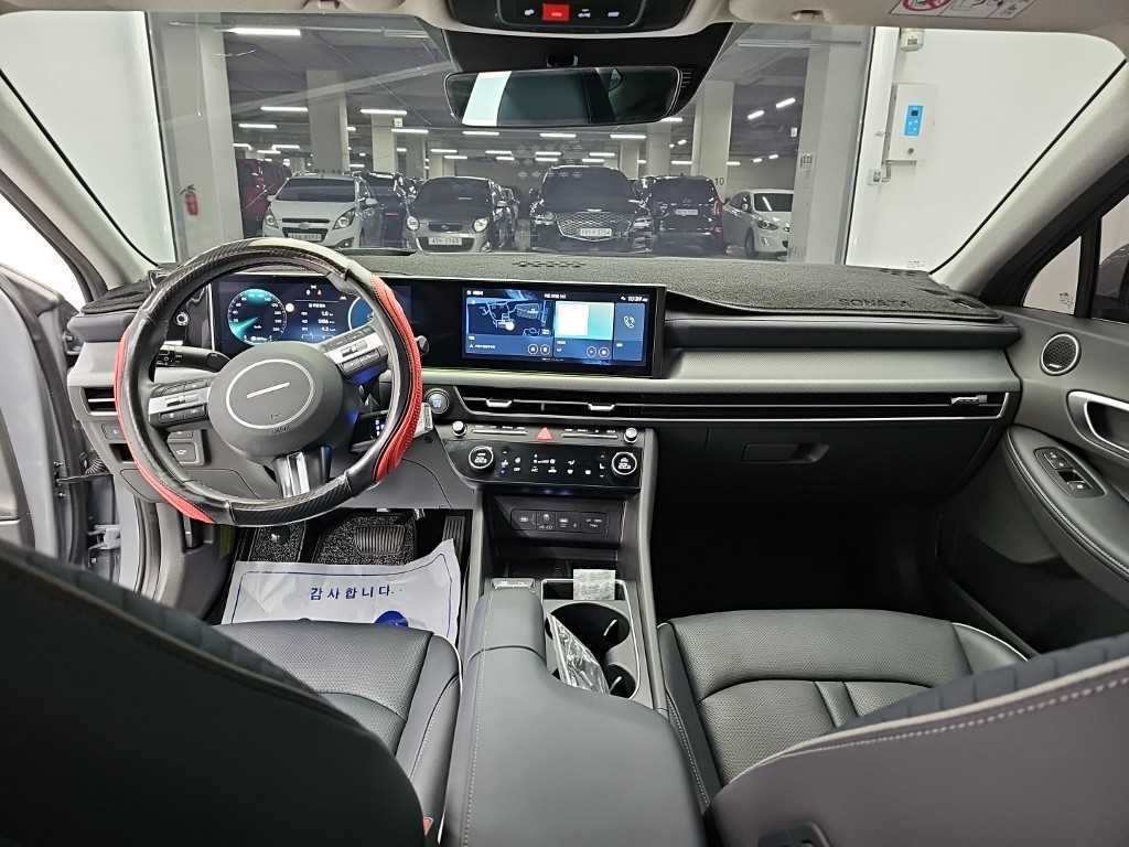 Hyundai Sonata — photo 07