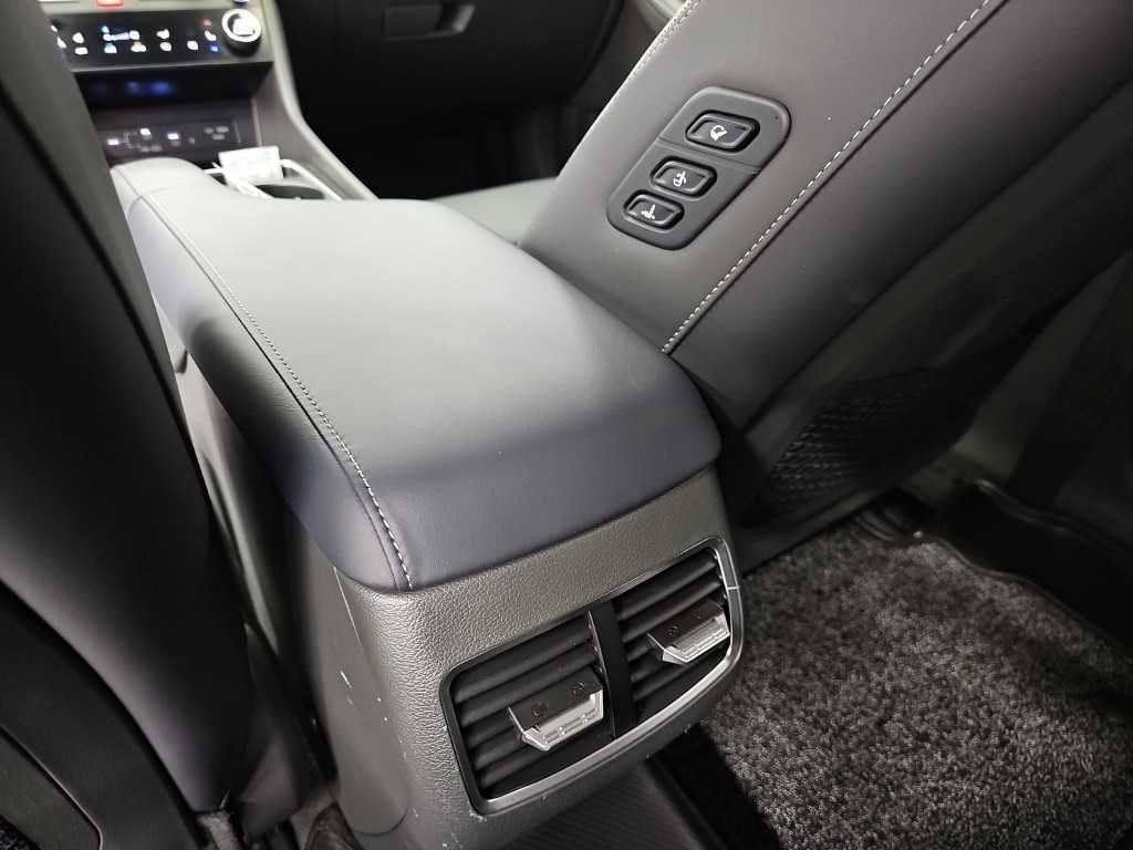 Hyundai Sonata — photo 14