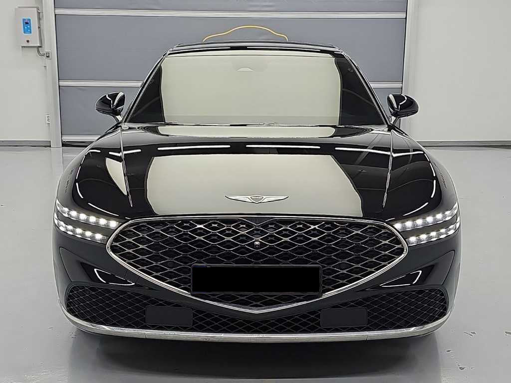 Genesis G90 — photo 02