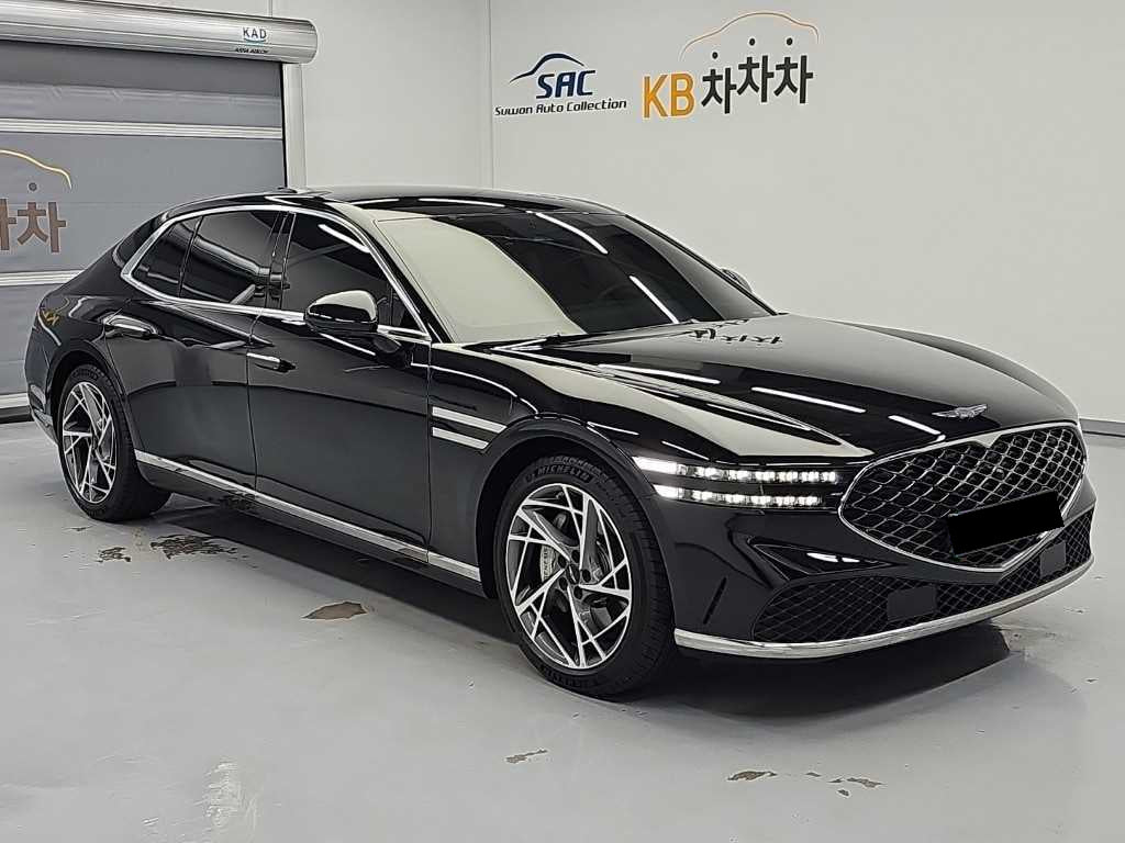 Genesis G90 — photo 04