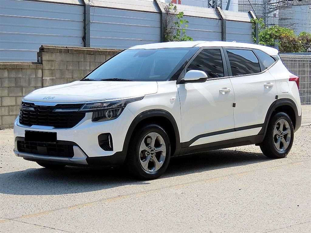 Kia Seltos — photo 02
