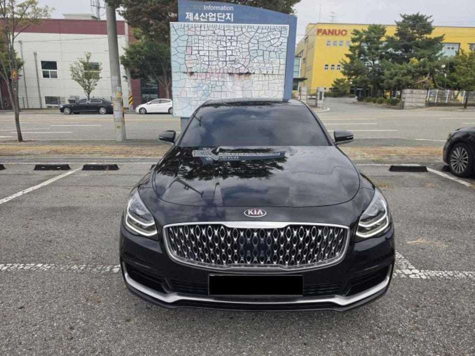 Kia K9 — photo 01