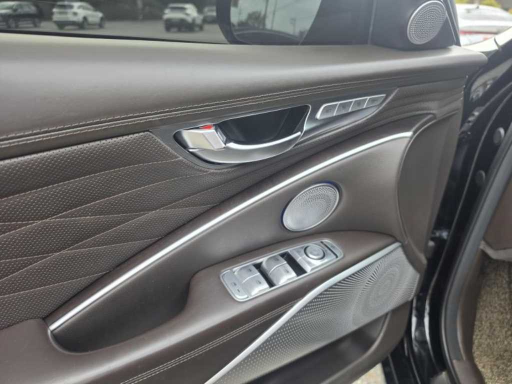 Kia K9 — photo 07