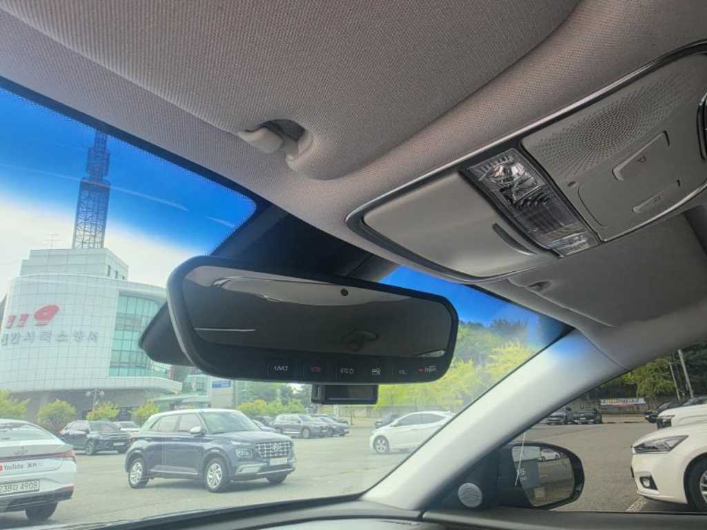Kia K9 — photo 12