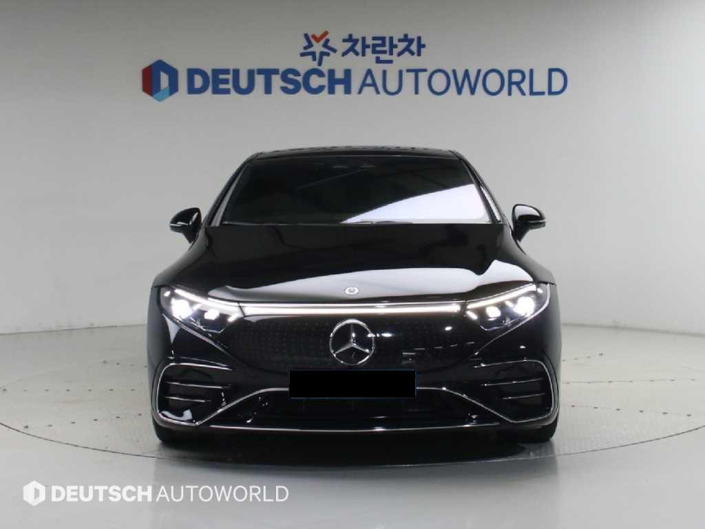 Mercedes-Benz EQS — photo 03
