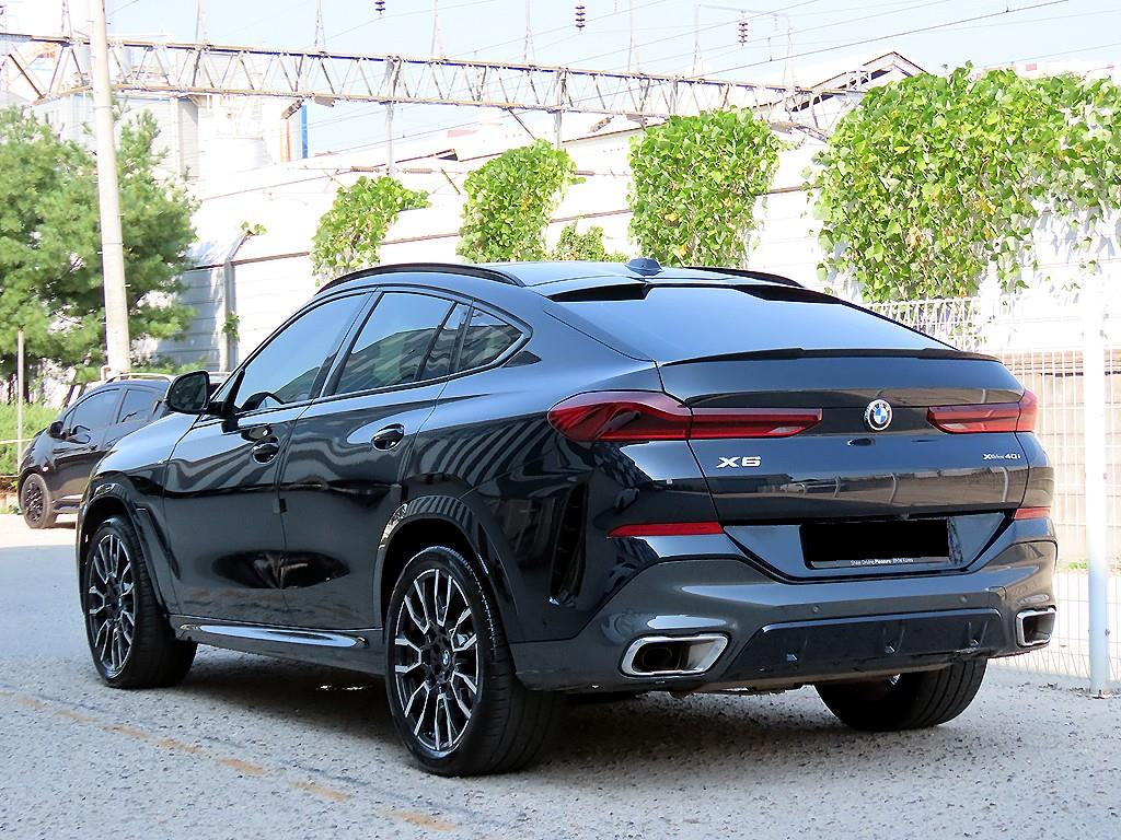 BMW X6 — photo 03