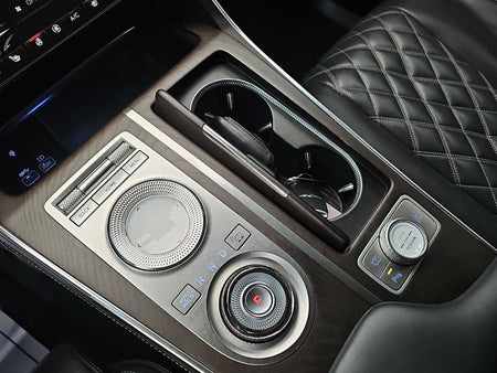 Genesis GV80 — photo 08