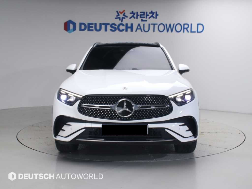 Mercedes-Benz GLC-Class — photo 03