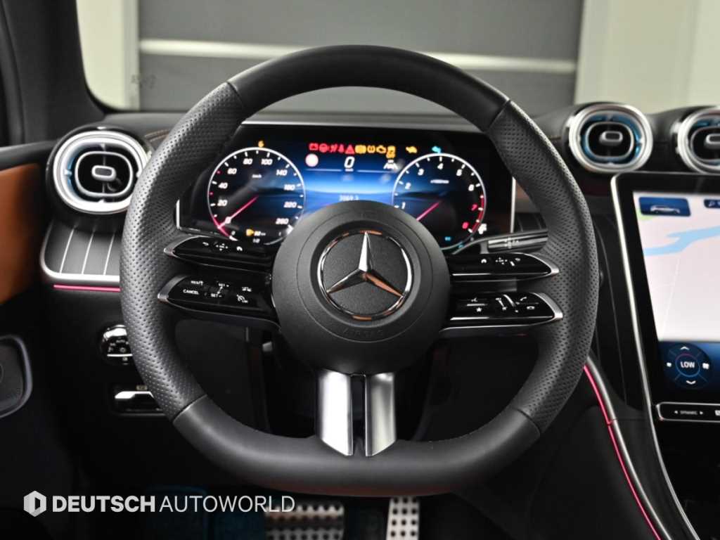 Mercedes-Benz GLC-Class — photo 13