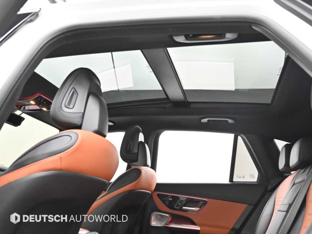 Mercedes-Benz GLC-Class — photo 18