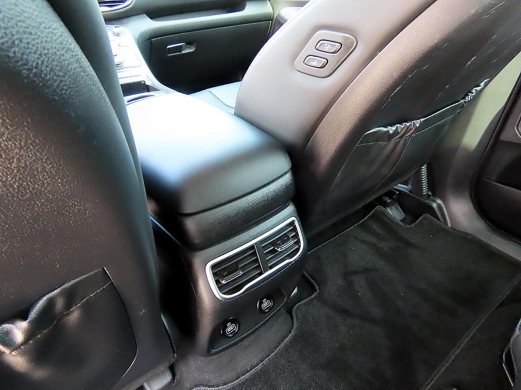 Hyundai Santafe — photo 15