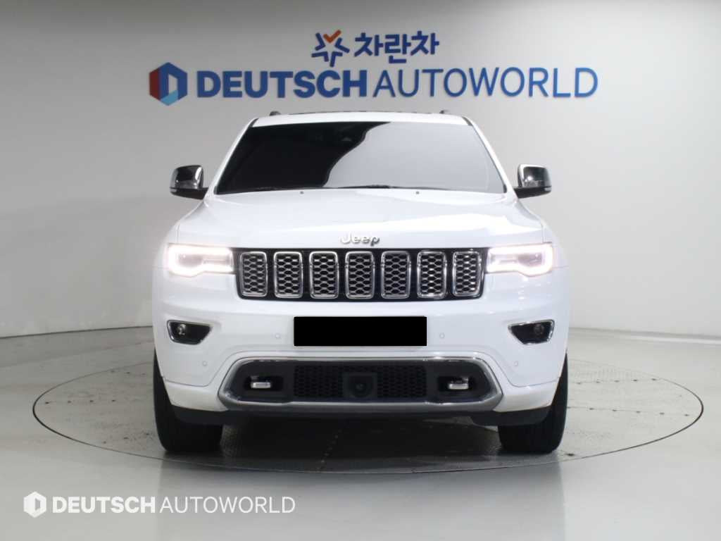 Jeep Cherokee — photo 03