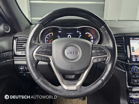 Jeep Cherokee — photo 13