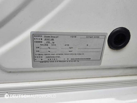 Jeep Cherokee — photo 20