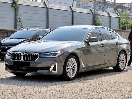 BMW 5-Series — photo 02