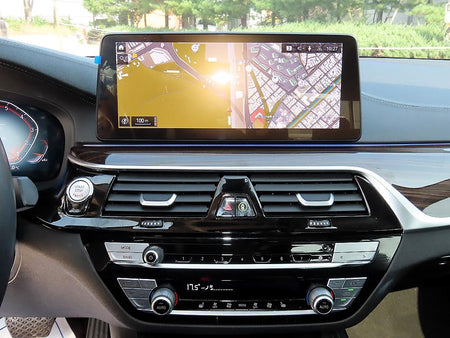 BMW 5-Series — photo 14