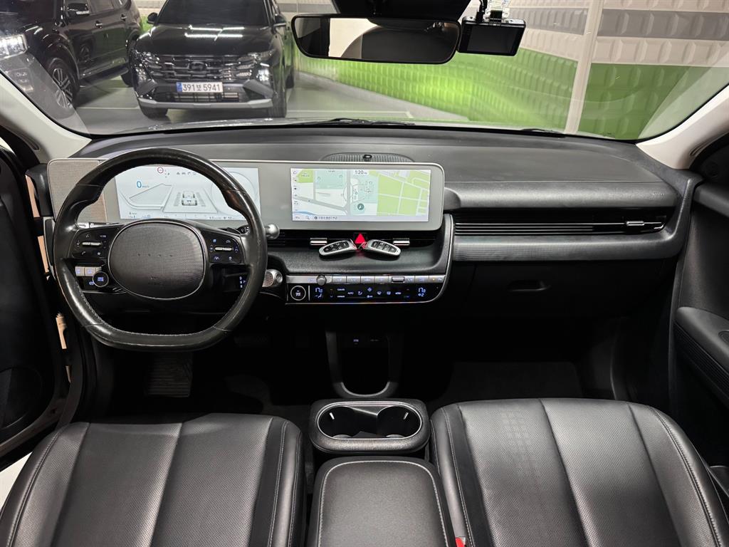 Hyundai Ioniq5 — photo 08
