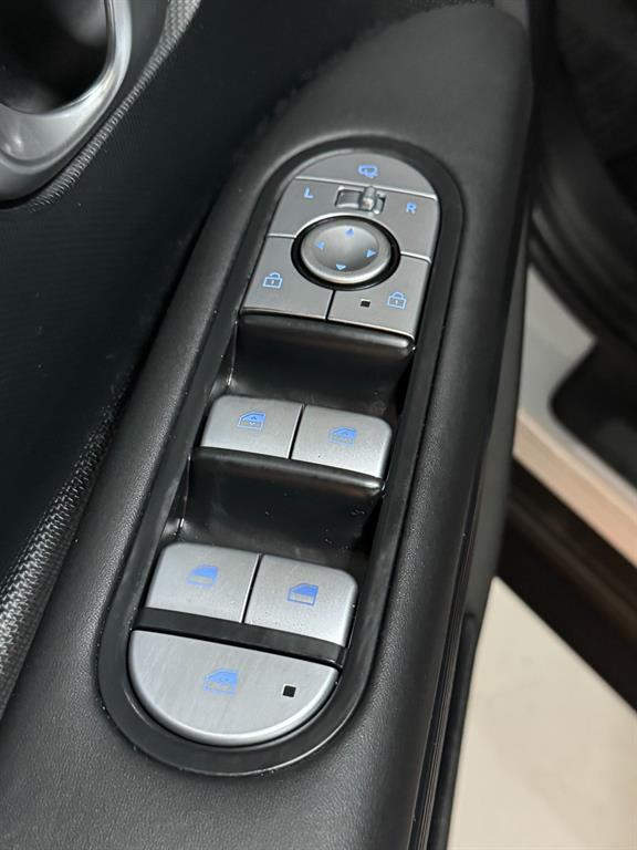 Hyundai Ioniq5 — photo 15