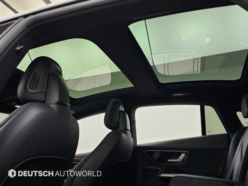 Mercedes-Benz EQE — photo 18