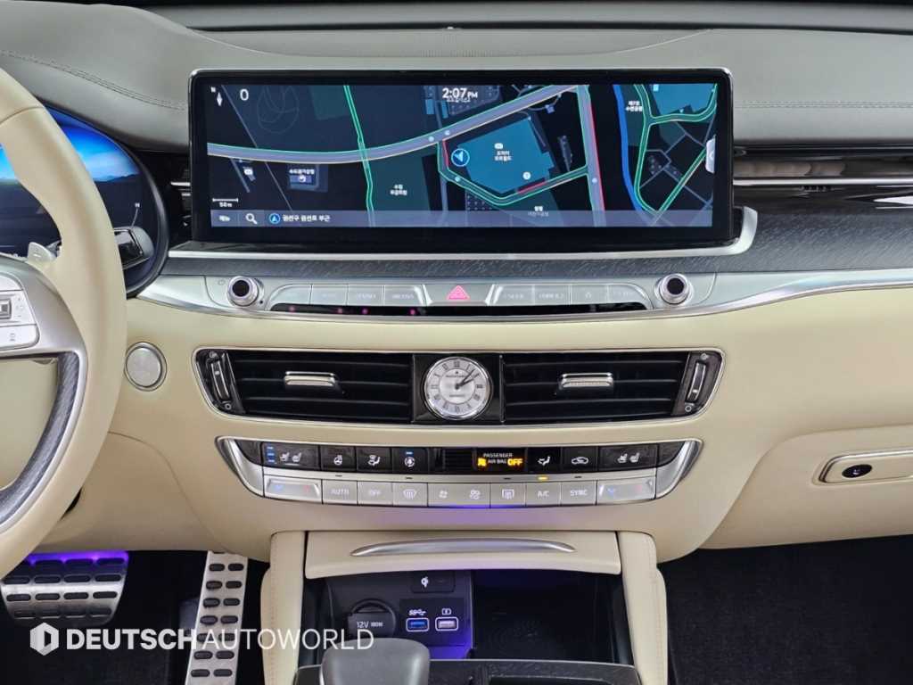 Kia K9 — photo 14