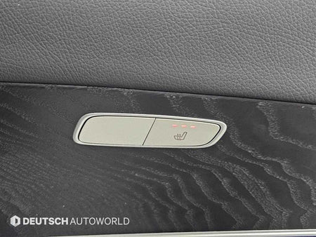 Mercedes-Benz E-Class — photo 16