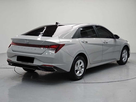 Hyundai Avante — photo 04