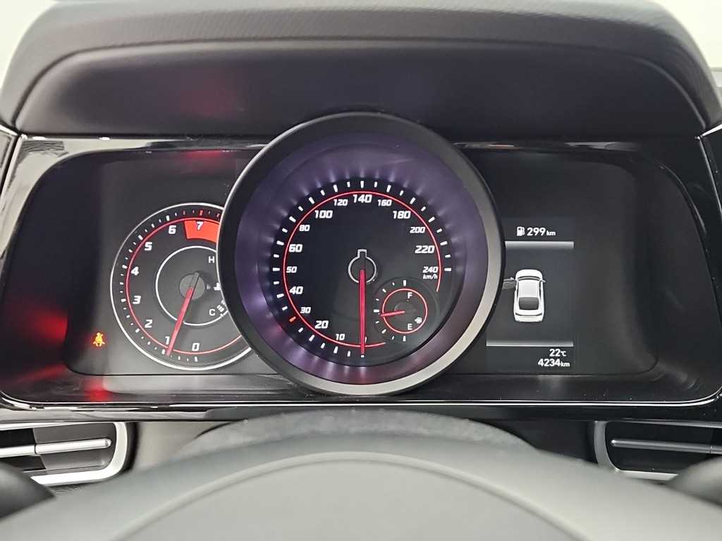 Hyundai Avante — photo 06