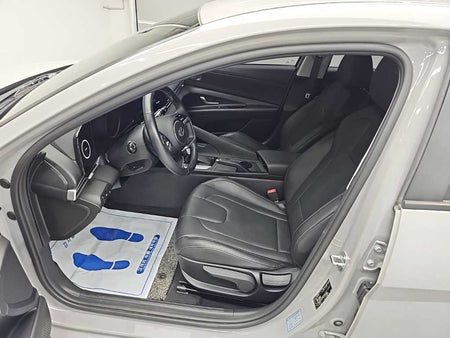 Hyundai Avante — photo 11