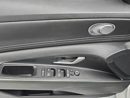 Hyundai Avante — photo 15